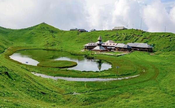 Prashar Lake Offbeat place to visit in Himachal